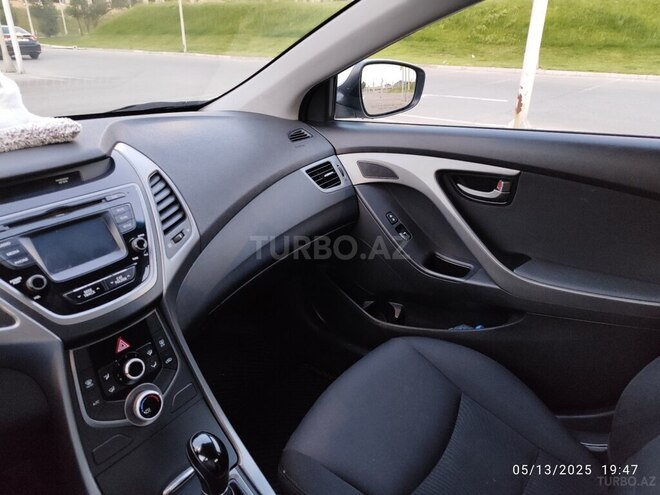 Hyundai Elantra 2014, 215,000 km - 1.8 l - Bakı