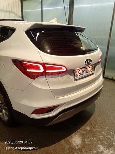 Hyundai Santa Fe-6