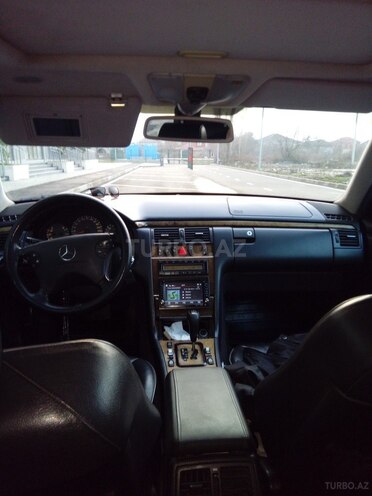 Mercedes E 240 1999, 406,000 km - 2.6 l - Lənkəran