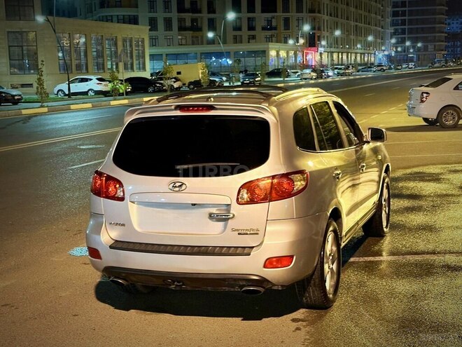 Hyundai Santa Fe-6