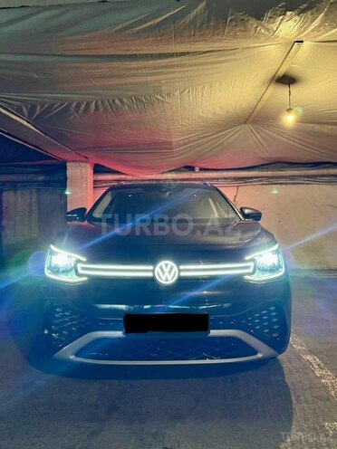Volkswagen ID.6 Crozz 2022, 60,000 km - 0.0 l - Bakı