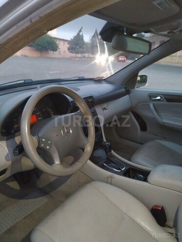 Mercedes C 240 2002, 222,220 km - 2.6 l - Bakı