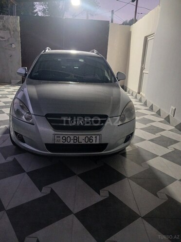 Kia Ceed 2008, 301,697 km - 1.6 л - Yevlax