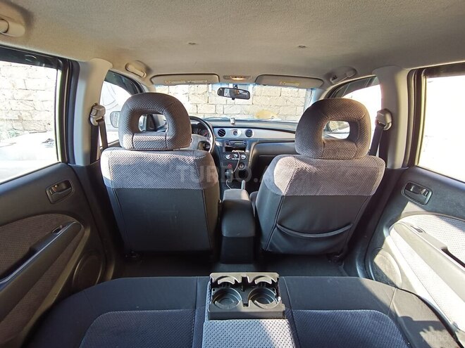 Mitsubishi Outlander 2002, 223,230 km - 2.4 l - Bakı