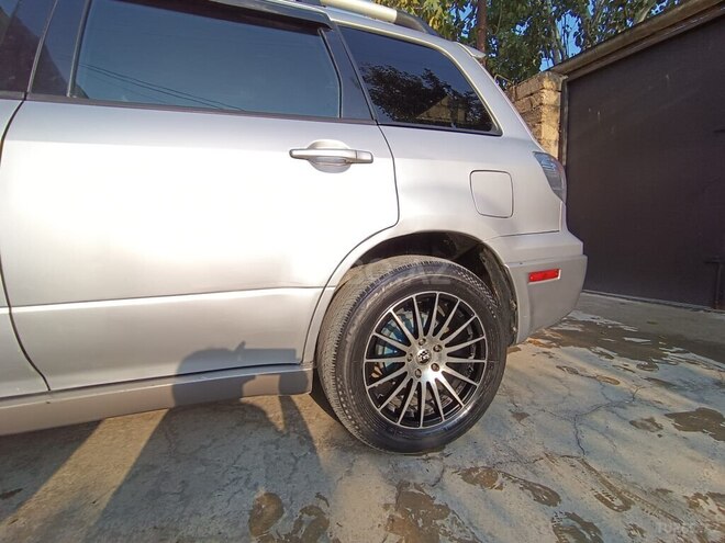 Mitsubishi Outlander 2002, 223,230 km - 2.4 l - Bakı