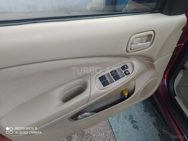 Nissan Sunny-9