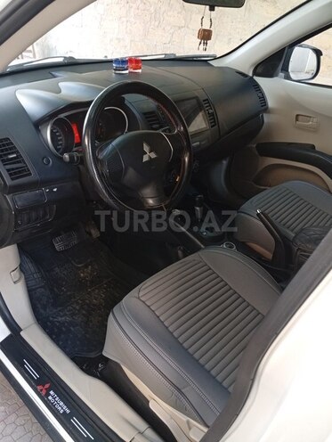 Mitsubishi Outlander 2008, 313,500 km - 3.0 l - Bakı