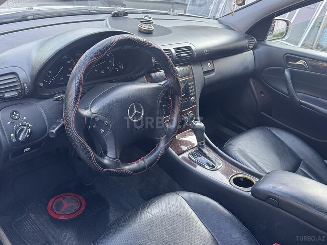 Mercedes C 240 2005, 260,000 km - 2.6 l - Bakı
