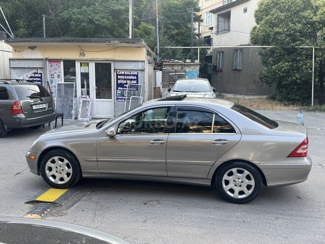 Mercedes C 240 2005, 260,000 km - 2.6 l - Bakı