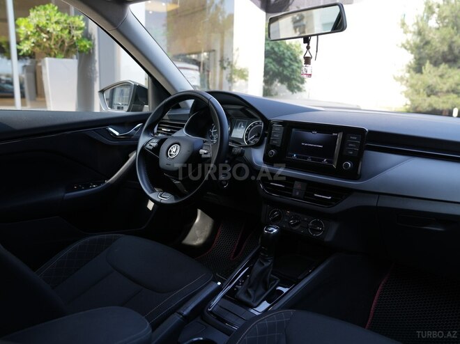 Skoda Kamiq 2021, 58,000 km - 1.6 l - Bakı