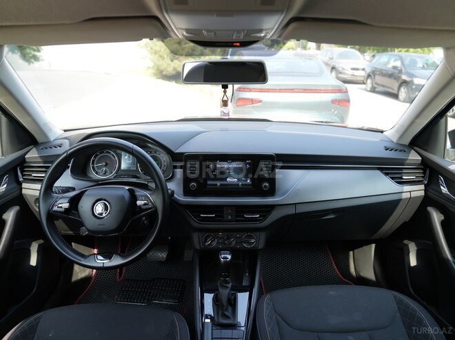 Skoda Kamiq 2021, 58,000 km - 1.6 l - Bakı