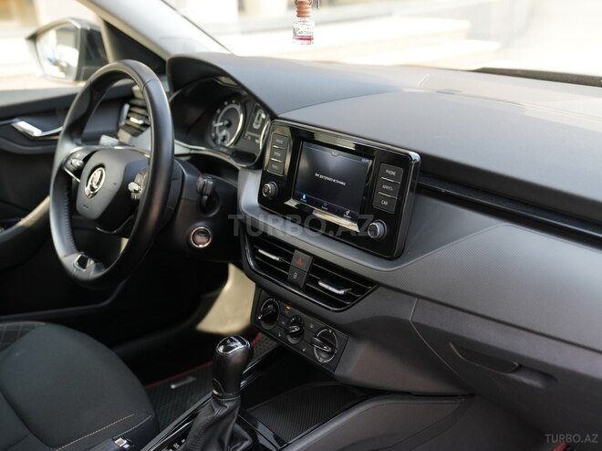 Skoda Kamiq 2021, 58,000 km - 1.6 l - Bakı