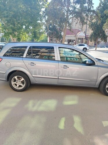 Opel Astra 2005, 250,000 km - 1.4 l - Gəncə