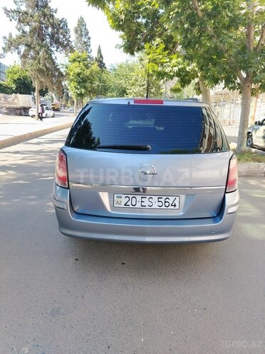 Opel Astra 2005, 250,000 km - 1.4 l - Gəncə