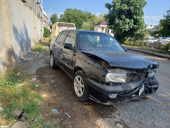 Volkswagen Jetta 1995, 500,000 km - 2.0 l - Gəncə