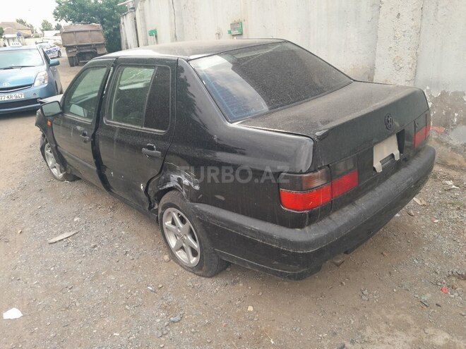 Volkswagen Jetta 1995, 500,000 km - 2.0 l - Gəncə