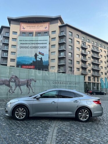 Hyundai Grandeur 2015, 230,000 km - 2.2 л - Bakı