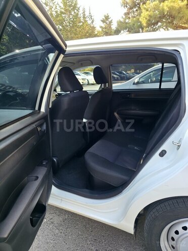 Toyota Corolla Fielder 2019, 199,000 km - 1.5 l - Bakı