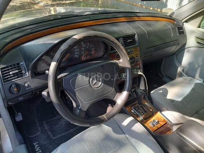 Mercedes C 200 1999, 388,941 km - 2.0 л - Füzuli