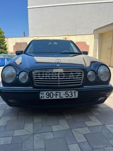Mercedes E 230 1997, 257,000 km - 2.3 l - Bakı