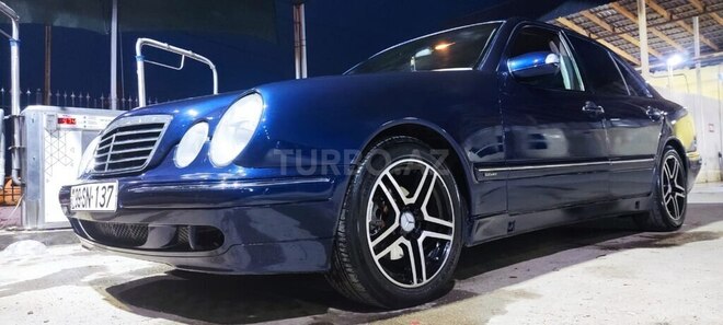 Mercedes E 220 d 2000, 415,058 km - 2.2 л - Quba