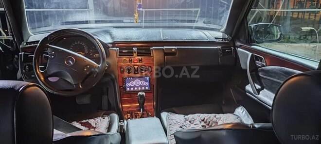 Mercedes E 220 d 2000, 415,058 km - 2.2 л - Quba