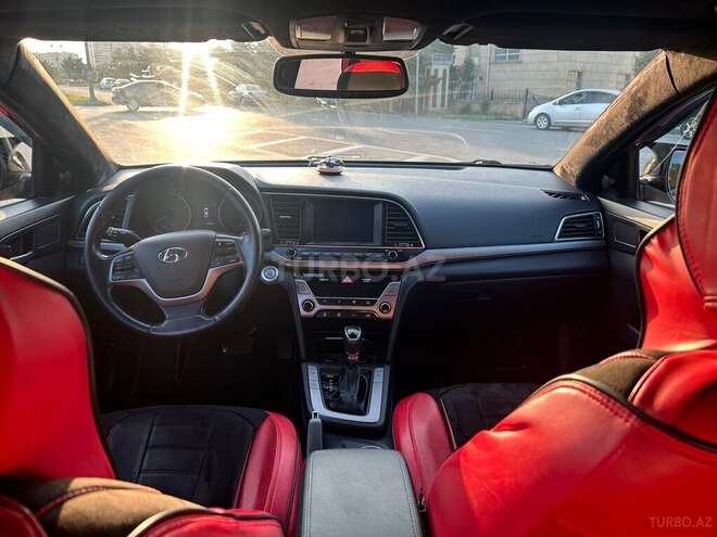 Hyundai Elantra 2016, 26,757 km - 2.0 l - Bakı