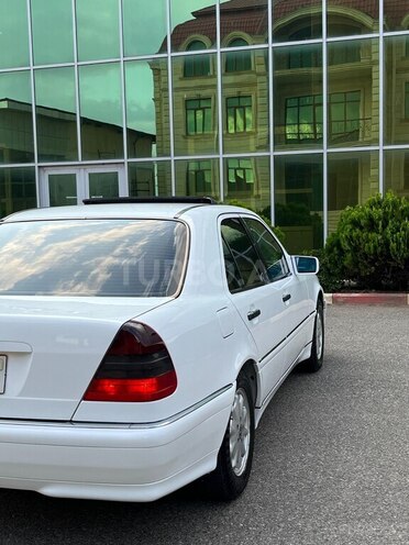 Mercedes C 230 1998, 374,000 km - 2.3 l - İmişli