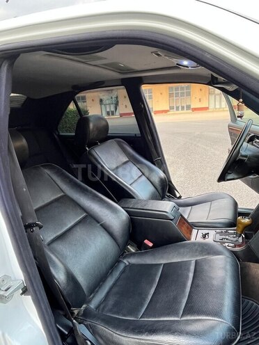 Mercedes C 230 1998, 374,000 km - 2.3 l - İmişli