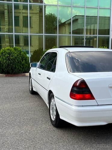 Mercedes C 230 1998, 374,000 km - 2.3 l - İmişli