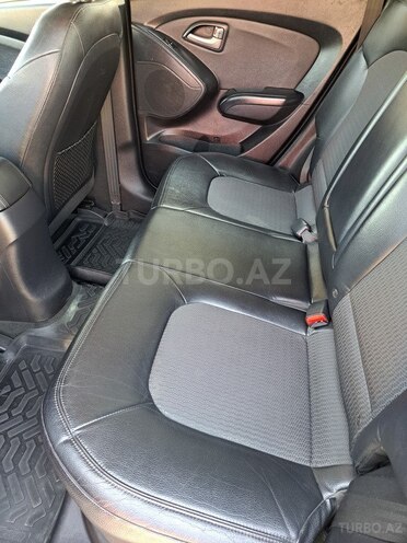 Hyundai ix35 2010, 247,000 km - 2.0 l - Bakı