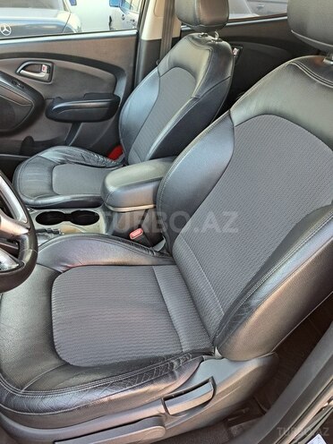 Hyundai ix35 2010, 247,000 km - 2.0 l - Bakı