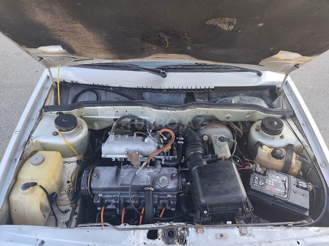 LADA (VAZ) 2115 2001, 198,000 km - 1.5 l - Astara