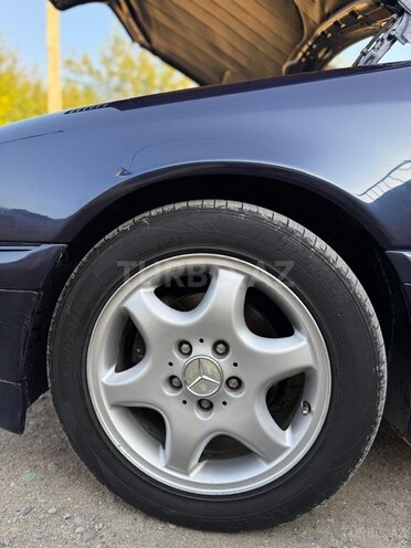 Mercedes C 180 1997, 296,658 km - 1.8 l - Bakı