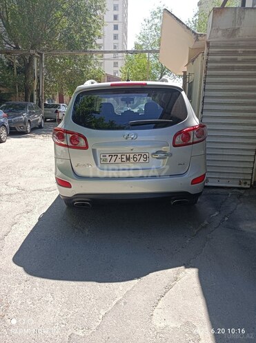 Hyundai Santa Fe 2009, 123,000 km - 2.0 л - 