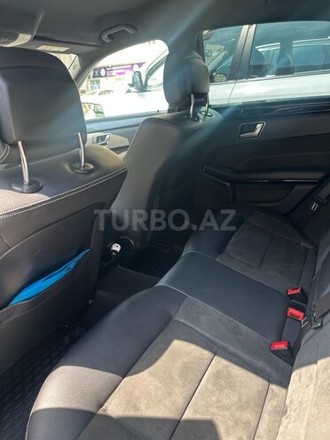 Mercedes E 200 2015, 282,000 km - 2.0 л - Bakı