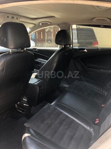 Volkswagen Passat 2009, 257,512 km - 1.8 l - Şirvan