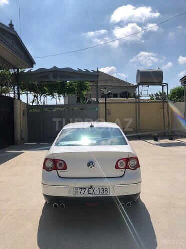 Volkswagen Passat 2009, 257,512 km - 1.8 l - Şirvan