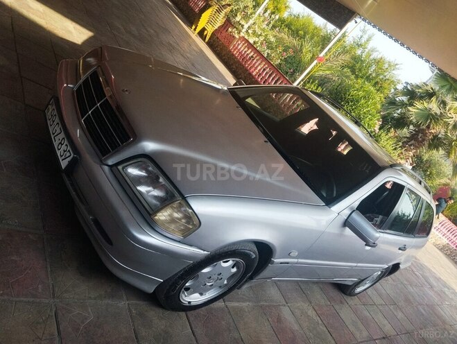 Mercedes C 220 d 2000, 300,000 km - 2.2 l - Bakı