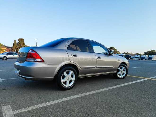 Nissan Sunny-11