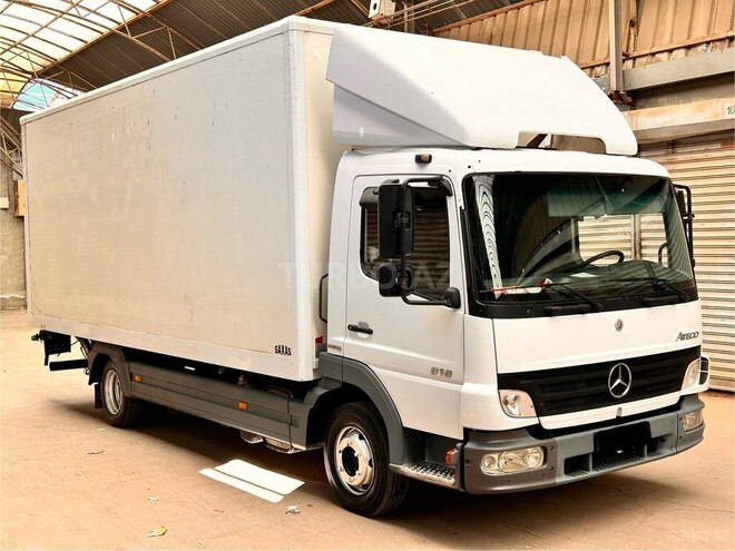 Mercedes Atego 818 2009, 606,183 km - 4.3 l - Bakı