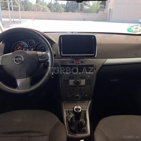 Opel Astra 2006, 295,000 km - 1.3 l - Bakı