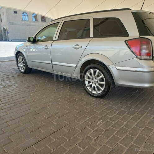 Opel Astra 2006, 295,000 km - 1.3 l - Bakı