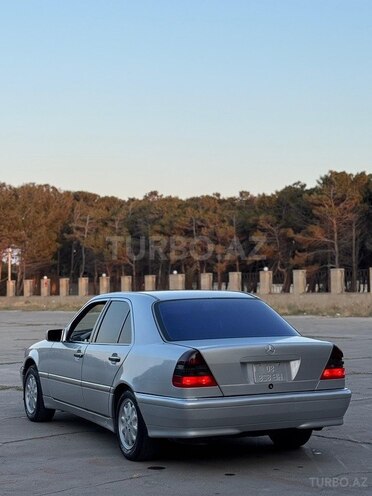 Mercedes C 230 1999, 281,580 km - 2.3 l - Bakı