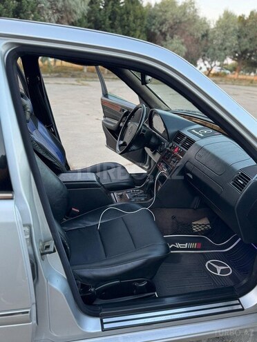 Mercedes C 230 1999, 281,580 km - 2.3 l - Bakı