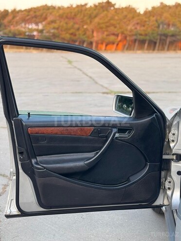 Mercedes C 230 1999, 281,580 km - 2.3 l - Bakı