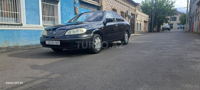 Nissan Sunny-2