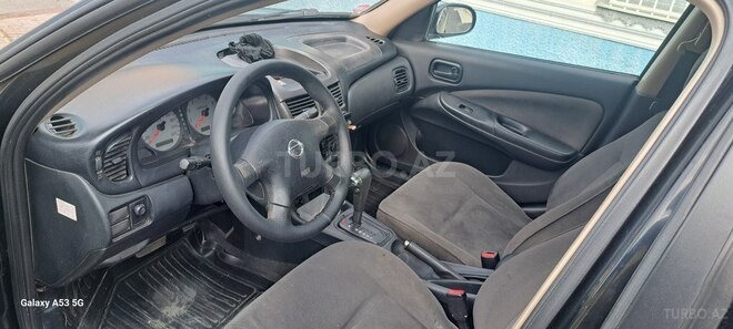 Nissan Sunny-3