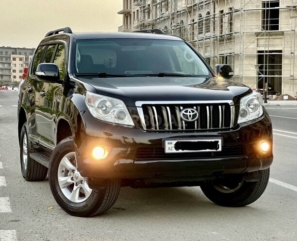 Toyota Land Cruiser Prado 2011, 146,997 km - 2.7 л - Bakı