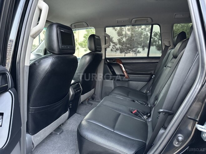 Toyota Land Cruiser Prado 2011, 146,997 km - 2.7 л - Bakı
